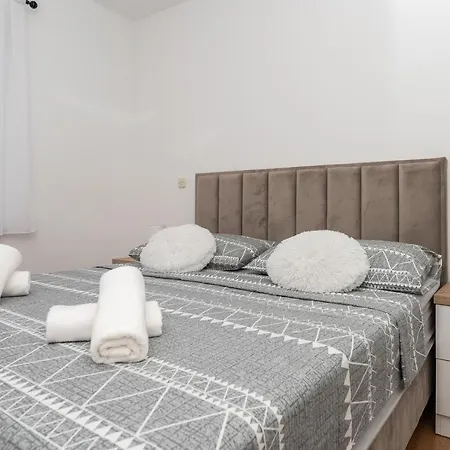 Erholung Free Garage Space Apartment