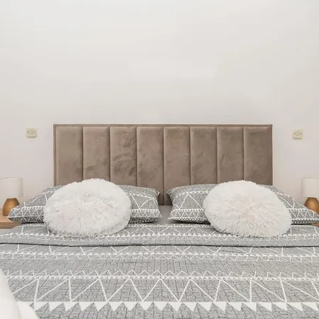 Apartman Erholung Free Garage Space Makarska